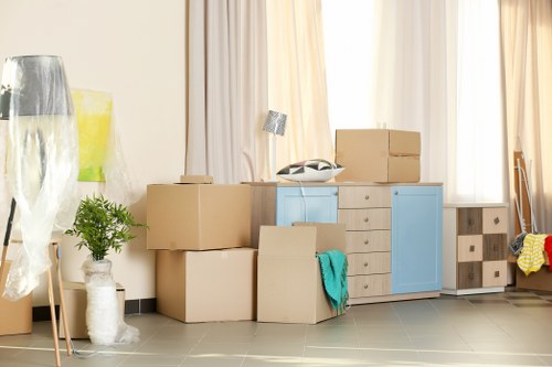 Removal van service for homes and businesses in Beddington