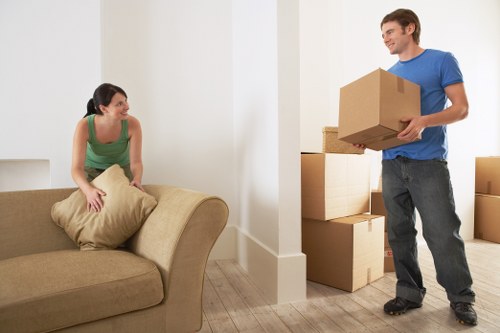 Packing and loading support for local removals
